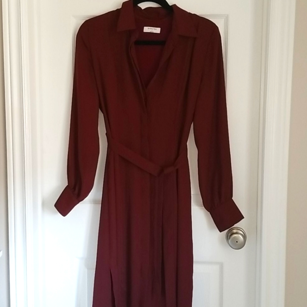 Aritzia Babaton Garamond dress